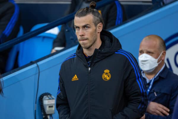 MANCHESTER, ENGLAND - Tuesday, April 26, 2022: Real Madrid's unused substitute Gareth Bale during the UEFA Champions League Semi-Final 1st Leg game between Manchester City FC and Real Madrid CF at the City of Manchester Stadium. Manchester City won 4-3. (Pic by David Rawcliffe/Propaganda)