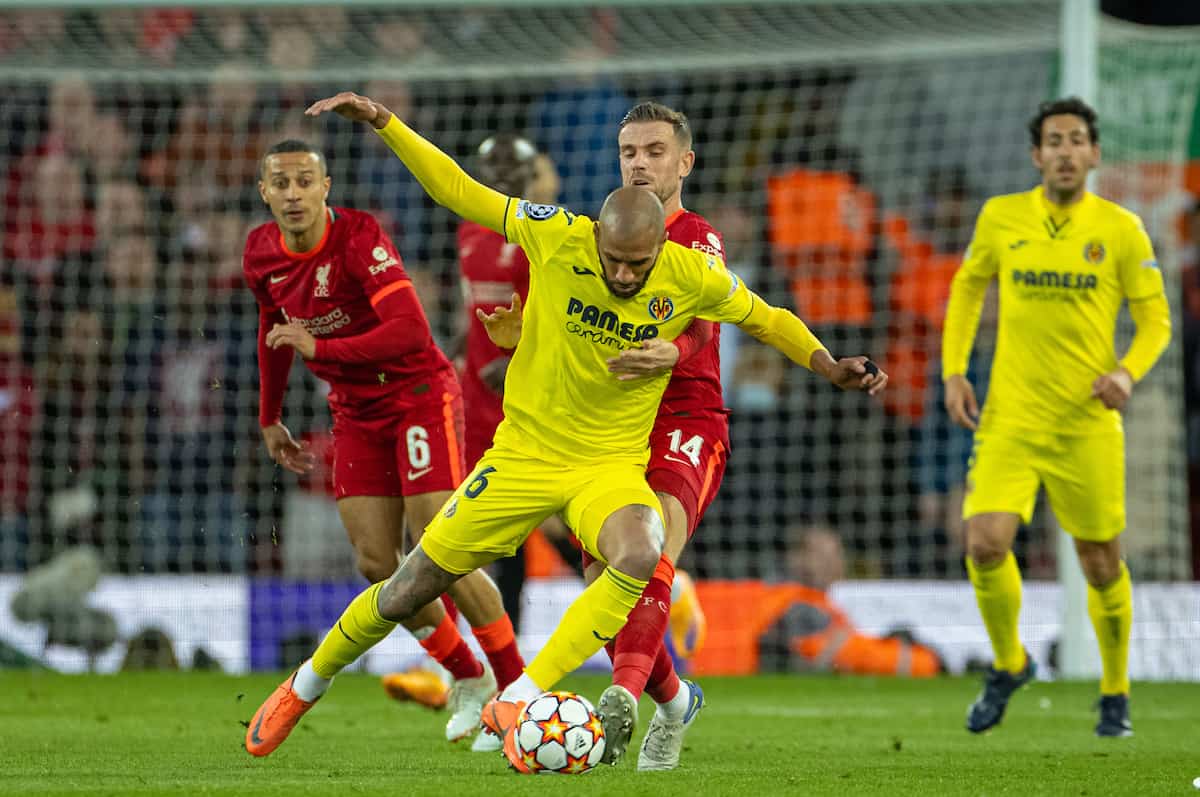 LIVERPOOL, ENGLAND - Wednesday, April 28, 2022: Liverpool's captain Jordan Henderson (R) challenges Villarreal's E?tienne Capoue during the UEFA Champions League Semi-Final 1st Leg game between Liverpool FC and Villarreal CF at Anfield. Liverpool won 2-0. (Pic by David Rawcliffe/Propaganda)