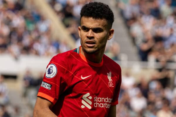 NEWCASTLE-UPON-TYNE, ENGLAND - Saturday, April 30, 2022: Liverpool's Luis Díaz during the FA Premier League match between Newcastle United FC and Liverpool FC at St James' Park. Liverpool won 1-0. (Pic by David Rawcliffe/Propaganda)