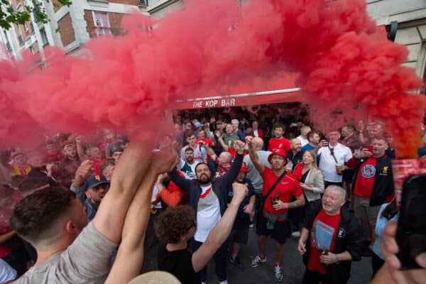 PARIS, FRANCE - Friday, May 27, 2022: Liverpool supporters at The Kop Bar in Paris ahead of the UEFA Champions League Final game between Liverpool FC and Real Madrid CF. (Photo by Propaganda)