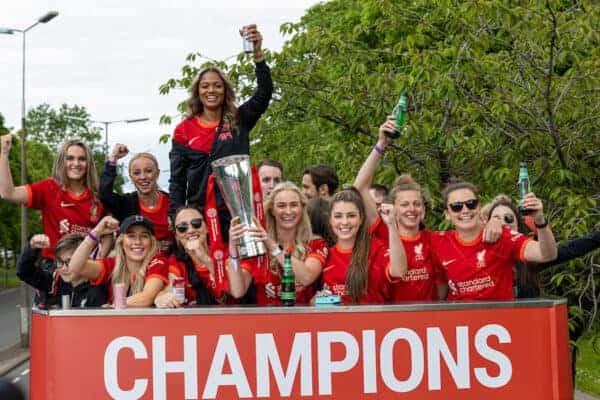 LIVERPOOL, ENGLAND - Sunday, May 29, 2022: Liverpool's women players during their open top bus parade with the FA Women's Championship trophy. (Photo by David Rawcliffe/Propaganda)