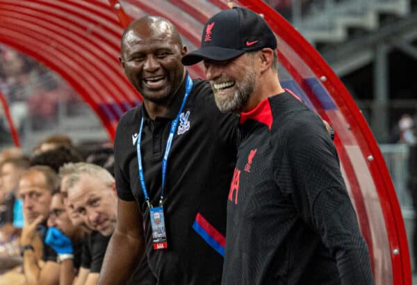 SINGAPORE - Friday, July 15, 2022: Crystal Palace's manager Patrick Vieira (L) and Liverpool's manager Jürgen Klopp during the Standard Chartered Singapore Trophy pre-season friendly match between Liverpool FC and Crystal Palace FC at the Singapore National Stadium. Liverpool won 2-0. (Pic by David Rawcliffe/Propaganda)