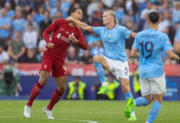 LEICESTER, ENGLAND - Saturday, July 30, 2022: Liverpool's Virgil van Dijk (L) and Manchester City's Erling Haaland during the FA Community Shield friendly match between Liverpool FC and Manchester City FC at the King Power Stadium. Liverpool won 3-1. (Pic by David Rawcliffe/Propaganda)