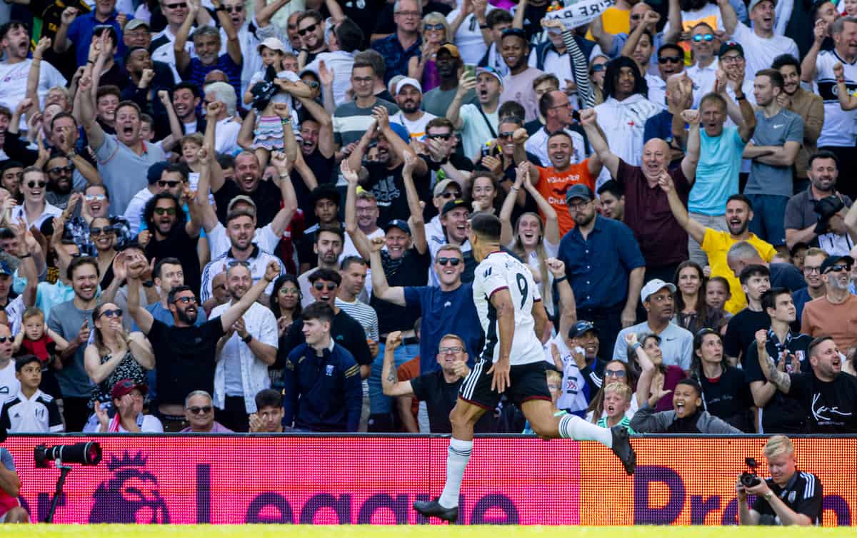 LONDON, ENGLAND - Saturday, August 6, 2022: Fulham's Aleksandar Mitrovi? celebrates after scoring the opening goal during the FA Premier League match between Fulham FC and Liverpool FC at Craven Cottage. The game ended in a 2-2 draw. (Pic by David Rawcliffe/Propaganda)