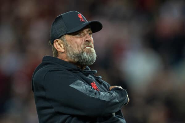 LIVERPOOL, ENGLAND - Wednesday, August 31, 2022: Liverpool's manager Jürgen Klopp celebrates after the FA Premier League match between Liverpool FC and Newcastle United FC at Anfield. Liverpool won 2-1. (Pic by David Rawcliffe/Propaganda)