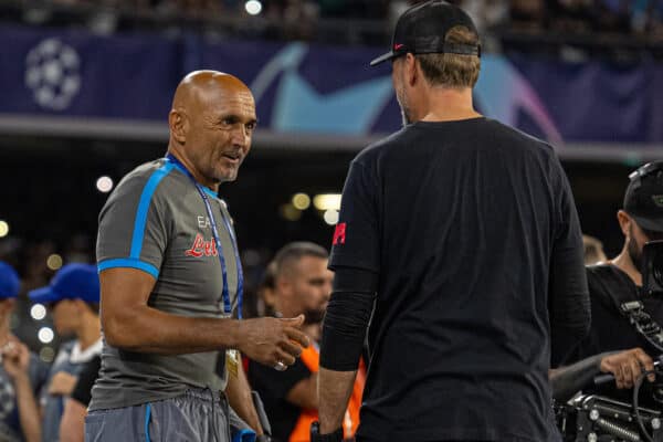 NAPLES, ITALY - Wednesday, September 7, 2022: Liverpool's manager Jürgen Klopp (R) speaks with SSC Napoli's head coach Luciano Spalletti before the UEFA Champions League Group A matchday 1 game between SSC Napoli and Liverpool FC at the Stadio Diego Armando Maradona. Napoli won 4-1. (Pic by David Rawcliffe/Propaganda)