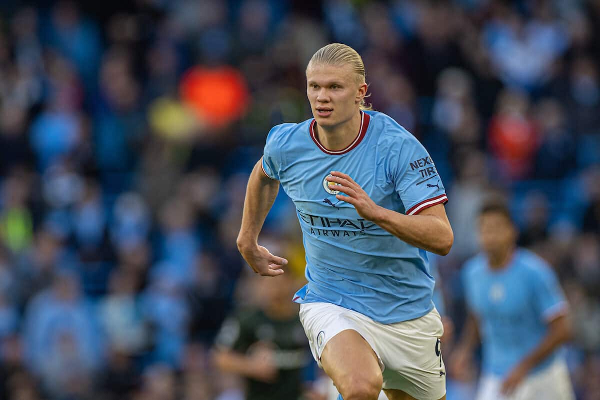 MANCHESTER, ENGLAND - Saturday, October 8, 2022: Manchester City's Erling Haaland during the FA Premier League match between Manchester City FC and Southampton FC at the Etihad Stadium. (Pic by David Rawcliffe/Propaganda)