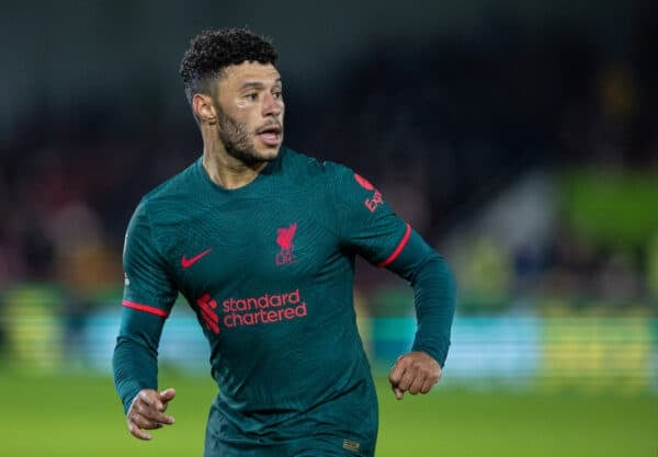 LONDON, ENGLAND - Monday, January 2, 2023: Liverpool's Alex Oxlade-Chamberlain during the FA Premier League match between Brentford FC and Liverpool FC at the Brentford Community Stadium. Brentford won 3-1. (Pic by David Rawcliffe/Propaganda)