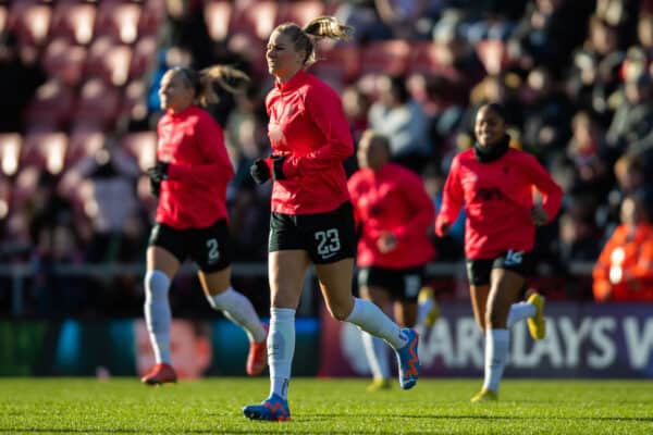 LEIGH, ENGLAND - Sunday, January 15, 2023: Liverpool's Gemma Bonner during the pre-match warm-up before the FA Women’s Super League match between Manchester United FC Women and Liverpool FC Women at Leigh Sports Village. (Pic by Jessica Hornby/Propaganda)