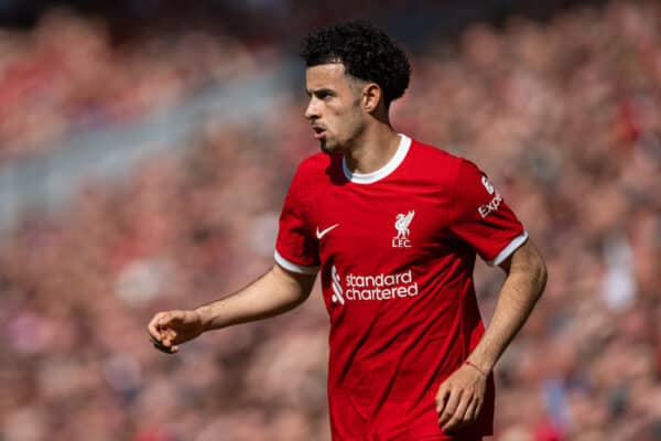 Liverpool, England – Samstag, 20. Mai 2023: Curtis Jones aus Liverpool während des Premier-League-Spiels zwischen Liverpool und Aston Villa in Anfield.  (Foto von David Rawcliffe/Werbung)