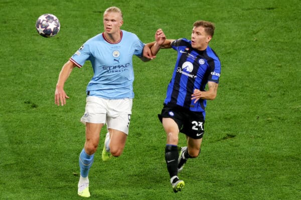 ISTANBUL, TURKEY - JUNE 10: Erling Haaland of Manchester City and Nicolo Barella of FC Internazionale battle for possession during the UEFA Champions League 2022/23 final match between FC Internazionale and Manchester City FC at Atatuerk Olympic Stadium on June 10, 2023 in Istanbul, Turkey. (Photo by UEFA)