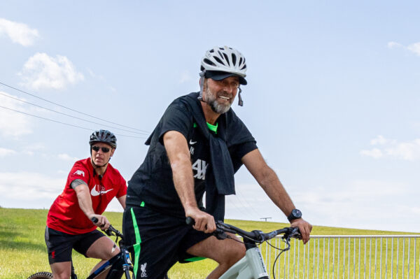 DONESCHINGEN, GERMANY - Monday, July 17, 2023: Liverpool's manager Jürgen Klopp rides a bicyle to a training session during the club's pre-season training camp in Germany. (Pic by David Rawcliffe/Propaganda)