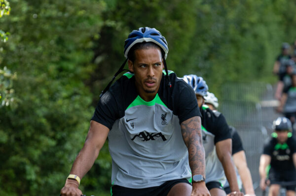DONESCHINGEN, GERMANY - Monday, July 17, 2023: Liverpool's Virgil van Dijk rides a bicyle to a training session during the club's pre-season training camp in Germany. (Pic by David Rawcliffe/Propaganda)