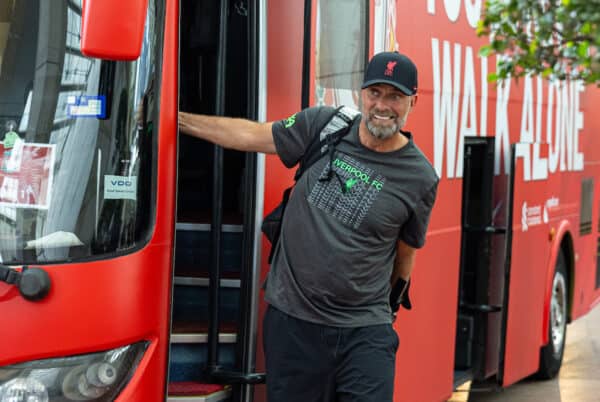 SINGAPORE - Friday, July 28, 2023: Liverpool's manager Jürgen Klopp arrives at the Ritz-Carlton Hotel in Singapore ahead of the Singapore Festival of Football pre-season tournament. (Pic by David Rawcliffe/Propaganda)