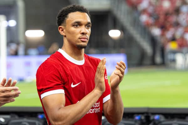 SINGAPORE - Wednesday, August 2, 2023: Liverpool's Trent Alexander-Arnold applaud the supporters after a pre-season friendly match between Liverpool FC and FC Bayern Munich FC at the Singapore National Stadium. Bayern won 4-3. (Pic by David Rawcliffe/Propaganda)