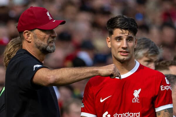 LIVERPOOL, ENGLAND - Saturday, August 19, 2023: Liverpool's manager Jürgen Klopp speaks with Dominik Szoboszlai during the FA Premier League match between Liverpool FC and AFC Bournemouth at Anfield. Liverpool won 3-1. (Pic by David Rawcliffe/Propaganda)