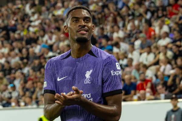 LINZ, AUSTRIA - Thursday, September 21, 2023: Liverpool's Ryan Gravenberch applauds the supporters as he walks off with an injury during the UEFA Europa League Group E matchday 1 game between LASK and Liverpool FC at the Raiffeisen Arena. Liverpool won 3-1. (Pic by David Rawcliffe/Propaganda)