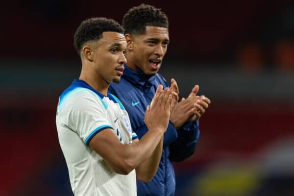 LONDON, ENGLAND - Friday, October 13, 2023: England's Trent Alexander-Arnold (L) and Jude Bellingham applauds the supporters after an International Friendly match between England and Australia at Wembley Stadium. England won 1-0. (Photo by David Rawcliffe/Propaganda)