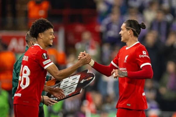 LIVERPOOL, ENGLAND - Thursday, October 26, 2023: Liverpool's Darwin Núñez (R) is replaced by substitute Calum Scanlon during the UEFA Europa League Group E match-day 3 game between Liverpool FC and Toulouse FC at Anfield. Liverpool won 5-1. (Photo by David Rawcliffe/Propaganda)