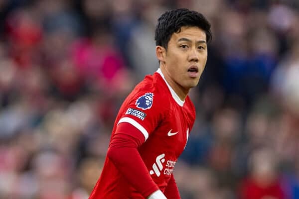 LIVERPOOL, ENGLAND - Sunday, October 29, 2023: Liverpool's Wataru Endo during the FA Premier League match between Liverpool FC and Nottingham Forest FC at Anfield. Liverpool won 3-0. (Photo by David Rawcliffe/Propaganda)