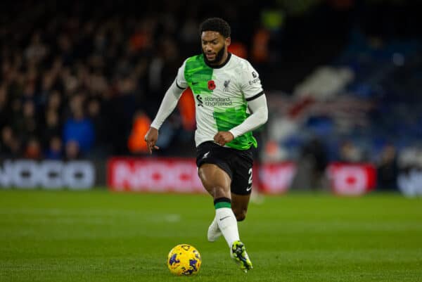 LUTON, ENGLAND - Sunday, November 5, 2023: Liverpool's Joe Gomez during the FA Premier League match between Luton Town FC and Liverpool FC at Kenilworth Road. The game ended in a 1-1 draw. (Photo by David Rawcliffe/Propaganda)