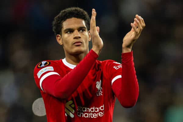 TOULOUSE, FRANCE - Thursday, November 9, 2023: Liverpool's Jarell Quansah applauds the supporters after the UEFA Europa League Group E match-day 4 game between Toulouse FC and Liverpool FC at the Stadium de Toulouse. Toulouse won 3-2. (Photo by David Rawcliffe/Propaganda)