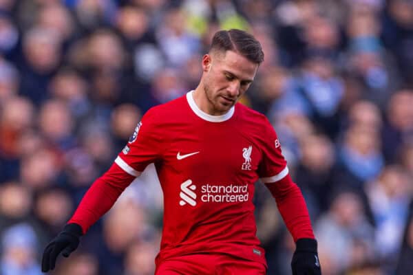 MANCHESTER, ENGLAND - Saturday, November 25, 2023: Liverpool's Alexis Mac Allister during the FA Premier League match between Manchester City FC and Liverpool FC at the City of Manchester Stadium. The game ended in a 1-1 draw. (Photo by David Rawcliffe/Propaganda)