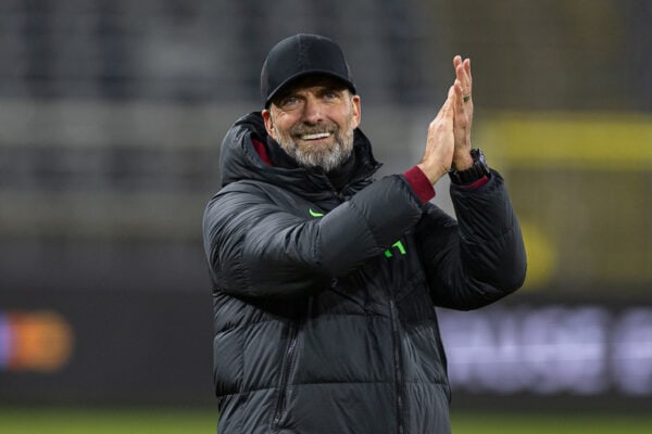 BRUSSELS, BELGIUM - Thursday, December 14, 2023: Liverpool's manager Jürgen Klopp applauds the supporters after the UEFA Europa League Group E match-day 6 game between Royale Union Saint-Gilloise and Liverpool FC at the Constant Vanden Stock Stadium. Union SG won 2-1. (Photo by David Rawcliffe/Propaganda)