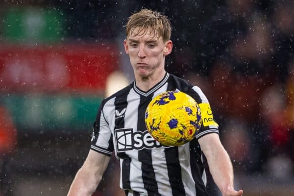 LIVERPOOL, ENGLAND - Monday, January 1, 2024: Newcastle United's Anthony Gordon during the FA Premier League match between Liverpool FC and Newcastle United FC on New Year's Day at Anfield. Liverpool won 4-2. (Photo by David Rawcliffe/Propaganda)