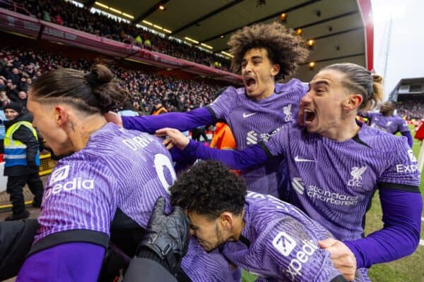 NOTTINGHAM, ENGLAND - Saturday, March 2, 2024: Liverpool's Darwin Núñez (L) celebrates with team-mates Luis Díaz, Jayden Danns, Kostas Tsimikas after scoring the winning goal in the ninth minute of injury time during the FA Premier League match between Nottingham Forest FC and Liverpool FC at the City Ground. Liverpool won 1-0. (Photo by David Rawcliffe/Propaganda)