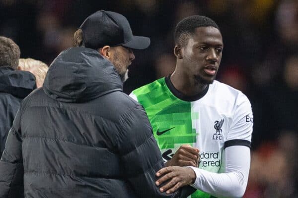 PRAGUE, CZECH REPUBLIC - Thursday, March 7, 2024: Liverpool's manager Jürgen Klopp speaks with Ibrahima Konaté during the UEFA Europa League Round of 16 1st Leg match between AC Sparta Praha and Liverpool FC at Stadion Letná. (Photo by David Rawcliffe/Propaganda)