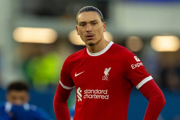  Liverpool's Alexis Mac Allister (L) and Darwin Núñez during the FA Premier League match between Everton FC and Liverpool FC, the 244th Merseyside Derby, at Goodison Park. Everton won 2-0. (Photo by David Rawcliffe/Propaganda)