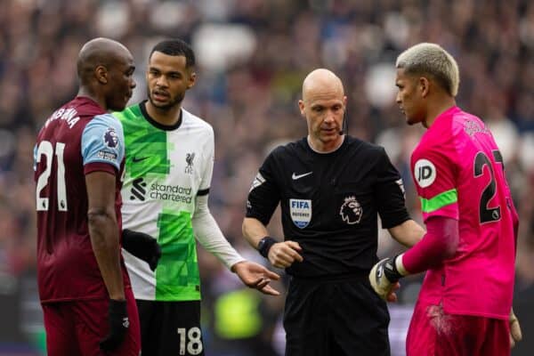 LONDON, ENGLAND - Saturday, April 27, 2024: Liverpool's Cody Gakpo (2nd from L) with West Ham United's Angelo Ogbonna (L) and goalkeeper Alphonse Areola (R) and referee Anthony Taylor during the FA Premier League match between West Ham United FC and Liverpool FC at the London Stadium. The game ended in a 2-2 draw. (Photo by David Rawcliffe/Propaganda)