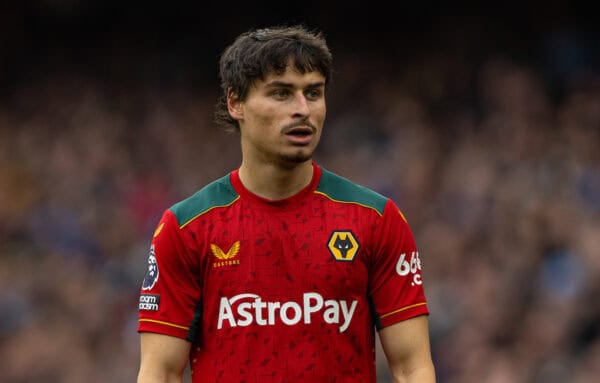 MANCHESTER, ENGLAND - Saturday, May 4, 2024: Wolverhampton Wanderers' Hugo Bueno during the FA Premier League match between Manchester City FC and Wolverhampton Wanderers FC at the City of Manchester Stadium. (Photo by David Rawcliffe/Propaganda)