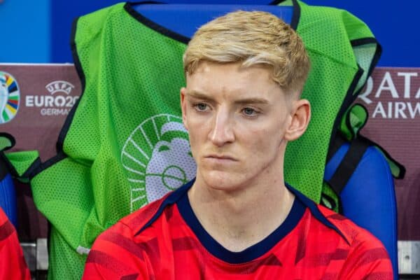 GELSENKIRCHEN, GERMANY - Sunday, June 16, 2024: England's Anthony Gordon on the bench before the UEFA Euro 2024 Group C match between Serbia and England at the Arena AufSchalke. England won 1-0. (Photo by David Rawcliffe/Propaganda)