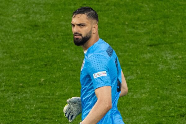 DORTMUND, GERMANY - Tuesday, June 18, 2024: Georgia's goalkeeper Giorgi Mamardashvili goes into the Turkey area to challenge for a corner-kick in injury time during the UEFA Euro 2024 Group F match between Turkey and Georgia at the Westfalenstadion. Turkey won 3-1. (Photo by David Rawcliffe/Propaganda)