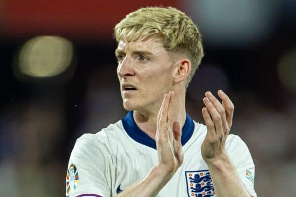 COLOGNE, GERMANY - Tuesday, June 25, 2024: England's England's Anthony Gordon applauds the supporters after the UEFA Euro 2024 Group C match between England and Slovenia at the Müngersdorfer Stadium. The game ended in a goal-less draw. (Photo by David Rawcliffe/Propaganda)