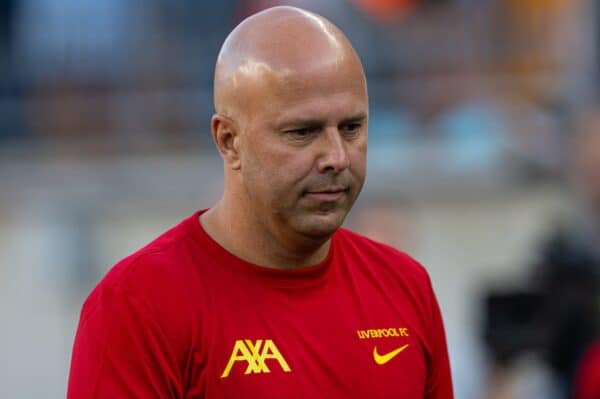 PITTSBURGH - Friday, July 26, 2024: Liverpool's head coach Arne Slot during a pre-season friendly match between Liverpool and Real Betis Balompié at the Acrisure Stadium on day three of the club's pre-season tour of the USA. Liverpool won 1-0. (Photo by David Rawcliffe/Propaganda)