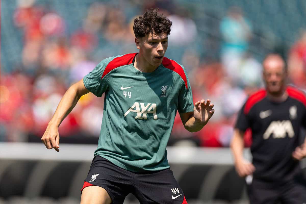 PHILADELPHIA - Sunday, July 28, 2024: Liverpool's Luke Chambers during an open training session at Lincoln Financial Field on day five of the club's pre-season tour of the USA. (Photo by David Rawcliffe/Propaganda)