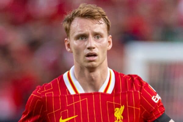 PHILADELPHIA - Wednesday, July 31, 2024: Liverpool's Sepp van den Berg during a pre-season friendly match between Liverpool FC and Arsenal FC at the Lincoln Financial Field on day eight of the club's pre-season tour of the USA. Liverpool won 2-1. (Photo by David Rawcliffe/Propaganda)