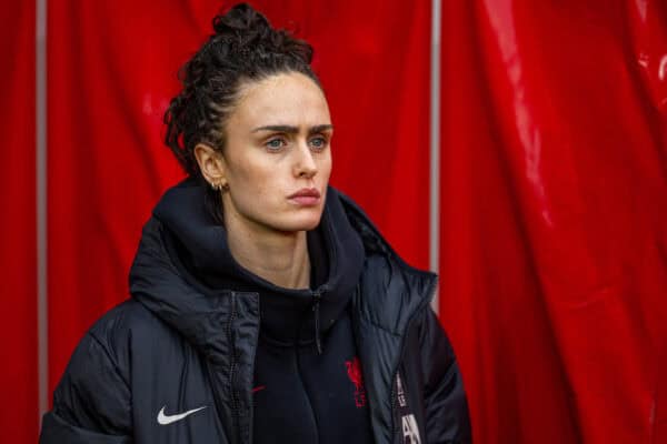 SOUTHAMPTON, ENGLAND - Sunday, November 24, 2024: Liverpool's Lead Performance Nutritionist Clare Farrell during the FA Premier League match between Southampton FC and Liverpool FC at St Mary's Stadium. (Photo by David Rawcliffe/Propaganda)