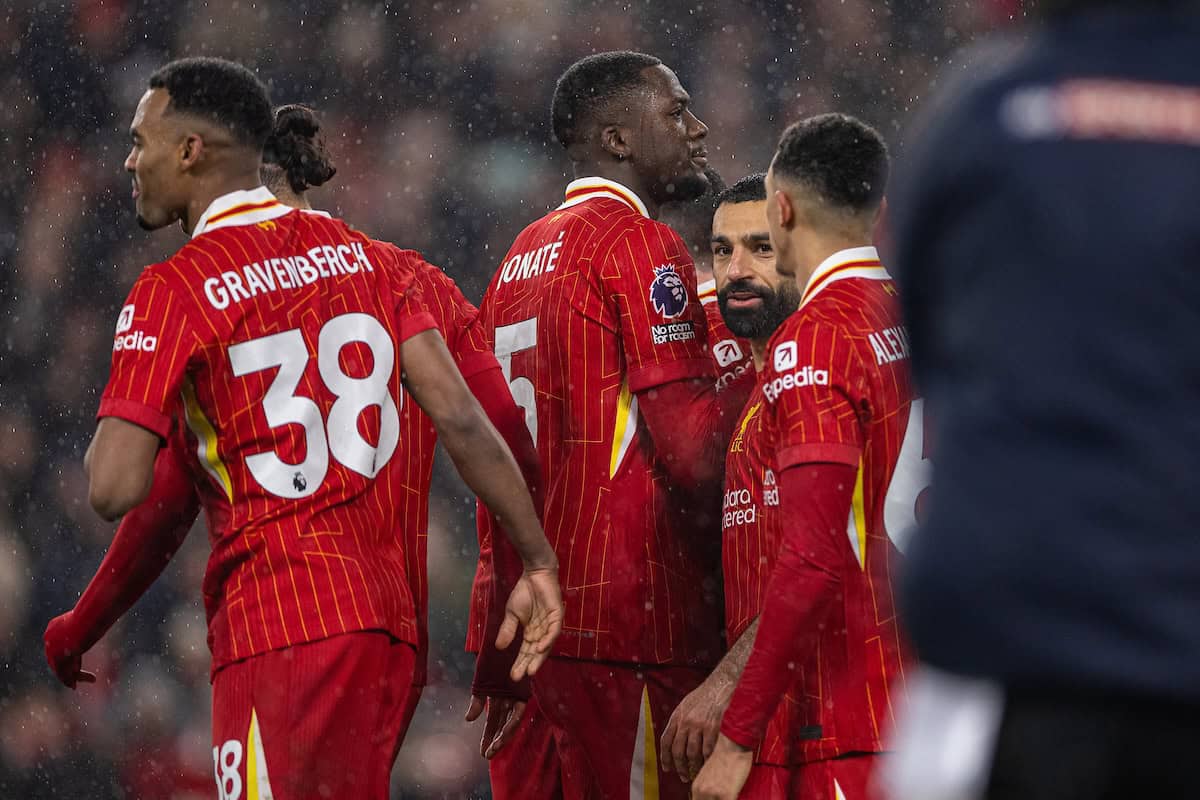 LIVERPOOL, ENGLAND - Sunday, January 5, 2025: Liverpool's Mohamed Salah celebrates after scoring the second goal during the FA Premier League match between Liverpool FC and Manchester United FC at Anfield. The game ended in a 2-2 draw. (Photo by David Rawcliffe/Propaganda)