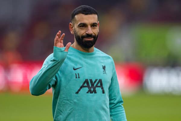 LONDON, ENGLAND - Saturday, January 18, 2025: Liverpool's Mohamed Salah during the pre-match warm-up before the FA Premier League match between Brentford FC and Liverpool FC at the Brentford Community Stadium. Liverpool won 2-0. (Photo by David Rawcliffe/Propaganda)