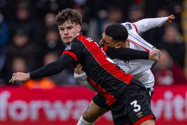 BOURNEMOUTH, ENGLAND - Saturday, February 1, 2025: Liverpool's Mohamed Salah (R) is challenged by AFC Bournemouth's Milos Kerkez during the FA Premier League match between AFC Bournemouth and Liverpool FC at Dean Court. Liverpool won 2-0. (Photo by David Rawcliffe/Propaganda)