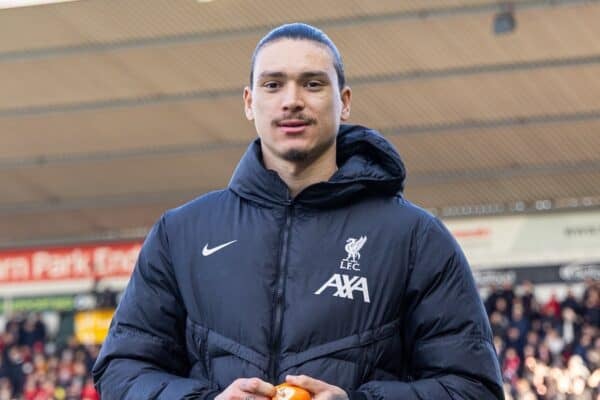 PLYMOUTH, ENGLAND - Sunday, February 9, 2025: Liverpool's substitute Darwin Núñez before the FA Cup 4th Round match between Plymouth Argyle FC and Liverpool FC at Home Park. Plymouth won 1-0. (Photo by David Rawcliffe/Propaganda)