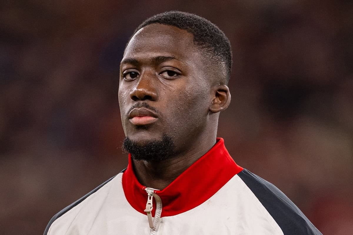 LIVERPOOL, ENGLAND - Tuesday, March 11, 2025: Liverpool's Ibrahima Konaté lines-up before the UEFA Champions League Round of 16 2nd Leg match between Liverpool FC and Paris Saint-Germain FC at Anfield. The tie ended 1-1 on aggregate, PSG won 4-1 on penalties. (Photo by David Rawcliffe/Propaganda)