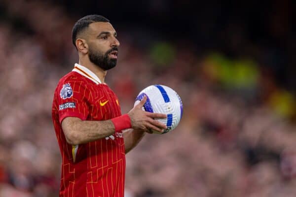 LIVERPOOL, ENGLAND - Wednesday, April 2, 2025: Liverpool's Mohamed Salah during the FA Premier League match between Liverpool FC and Everton FC, the 246th Merseyside Derby, at Anfield. Liverpool won 1-0. (Photo by David Rawcliffe/Propaganda)