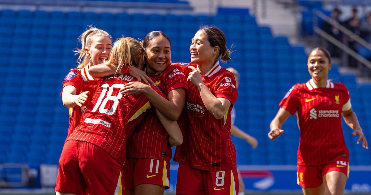 BRIGHTON & HOVE, ENGLAND - Saturday, April 19, 2025: Liverpool's Olivia Smith (C) celebrates with team-mates Ceri Holland (L) and F?ka Nagano (R) after scoring the opening goal during the FA Women’s Super League match between Brighton & Hove Albion FC Women and Liverpool FC Women at the AMEX Community Stadium. Liverpool won 2-1. (Photo by David Rawcliffe/Propaganda)