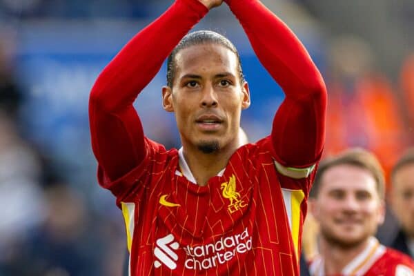 LEICESTER, ENGLAND - Sunday, April 20, 2025: Liverpool's head captain Virgil van Dijk applauds the supporters after the FA Premier League match between Leicester City FC and Liverpool FC at the King Power Stadium. Liverpool won 1-0. (Photo by David Rawcliffe/Propaganda)