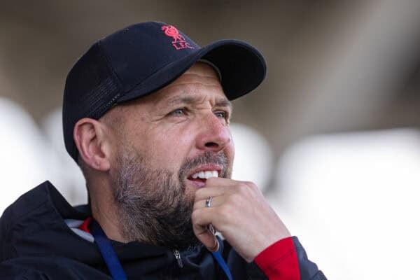 MANCHESTER, ENGLAND - Friday, April 25, 2025: Liverpool's head coach Barry Lewtas during the Premier League 2 Play-Off Round of 16 match between Manchester City FC Under-21's and Liverpool FC Under-21's at the Joie Stadium. Man City won 2-1 after extra-time. (Photo by David Rawcliffe/Propaganda)